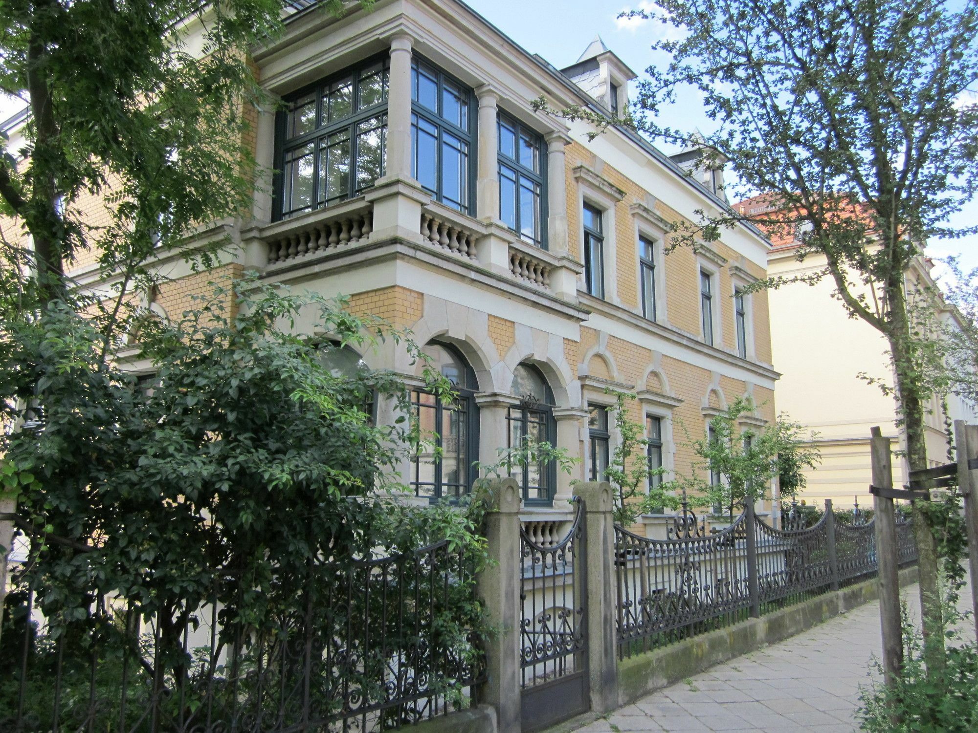 Villa Barbara Дрезден Екстериор снимка